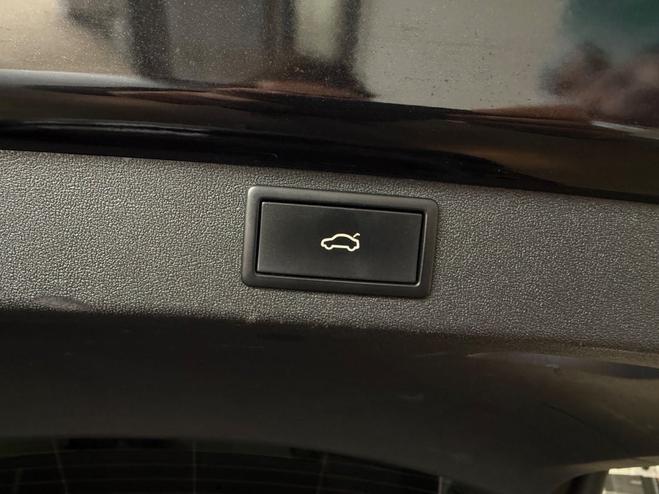 Skoda Enyaq 80 iV Suite 5d