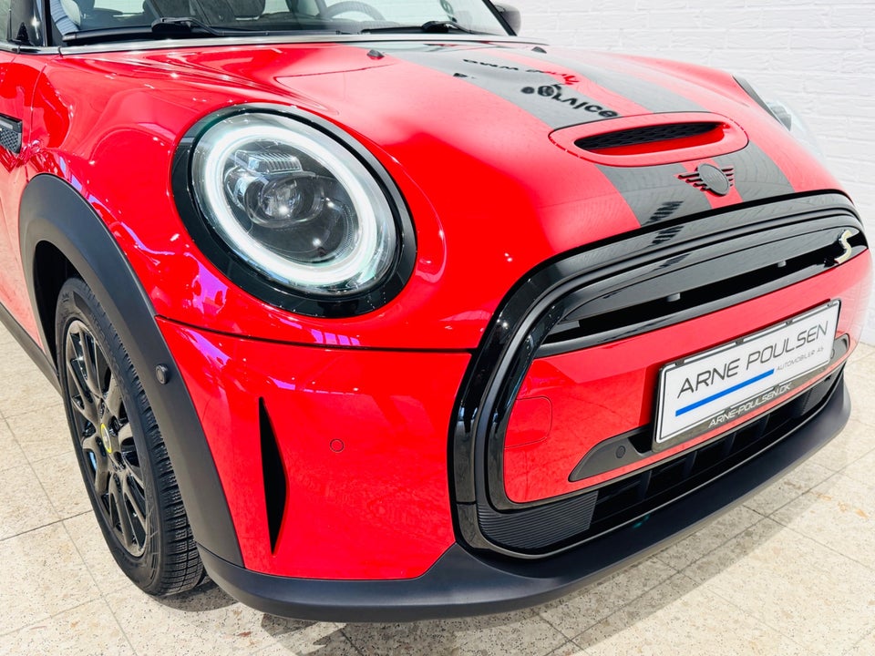 MINI Cooper SE Classic Trim 3d