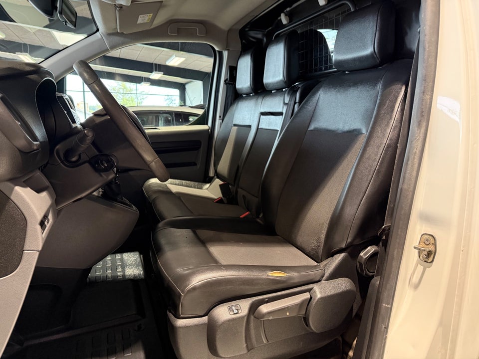 Toyota ProAce 2,0 D 120 Long Comfort 5d