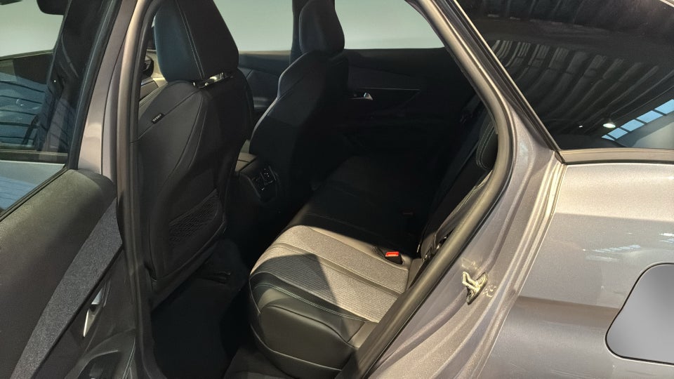Peugeot 3008 1,6 Hybrid Allure Pack EAT8 5d