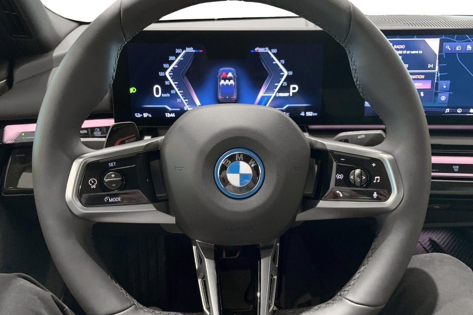 BMW i5 eDrive40 M-Sport 4d