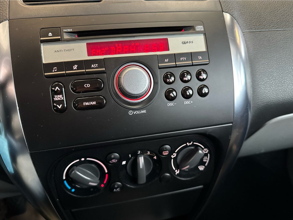 Suzuki SX4 1,5 GL 5d