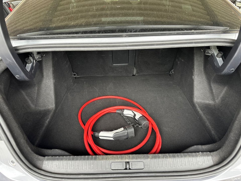 Citroën ë-C4 X 50 Palais Sky 4d