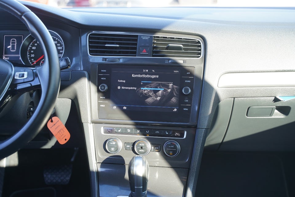 VW Golf VII 1,5 TSi 130 Comfortline DSG 5d