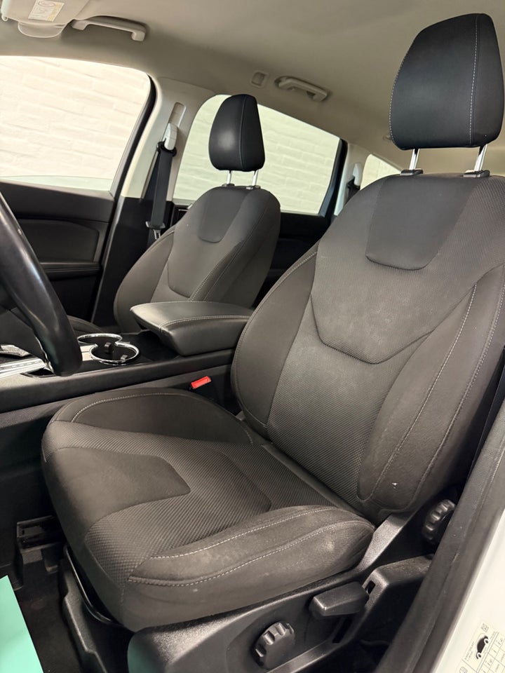 Ford S-MAX 2,0 TDCi 150 Titanium aut. 7prs 5d