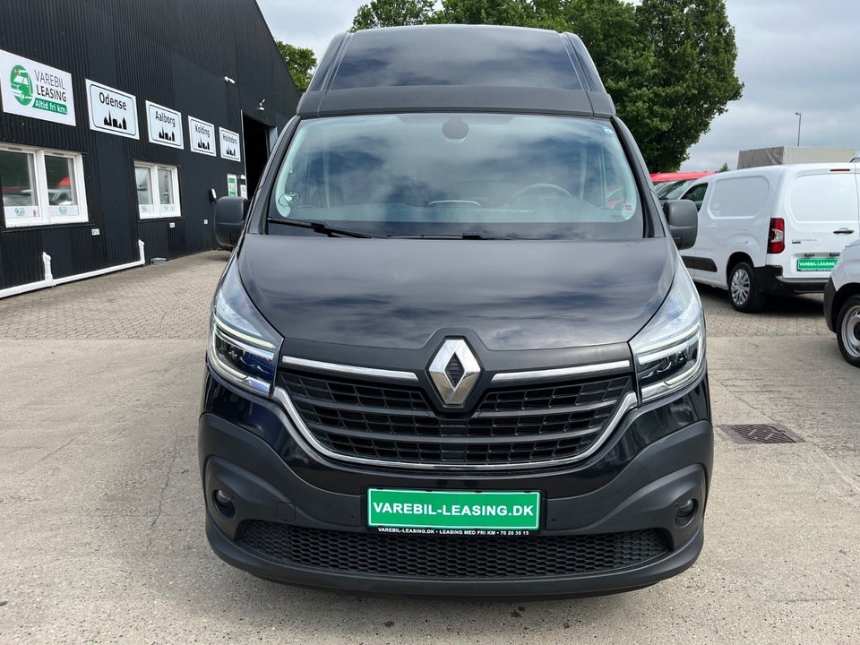 Renault Trafic T29 2,0 dCi 145 L2H2