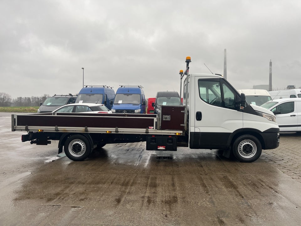 Iveco Daily 2,3 35S16 4100mm Lad AG8 2d