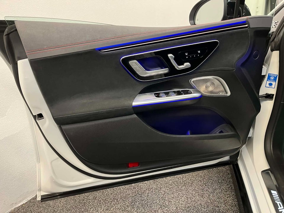 Mercedes EQE43 AMG 4Matic 4d