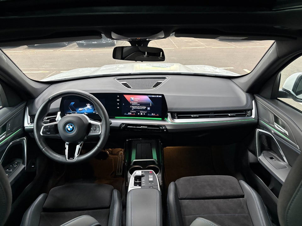 BMW iX1 xDrive30 M-Sport 5d