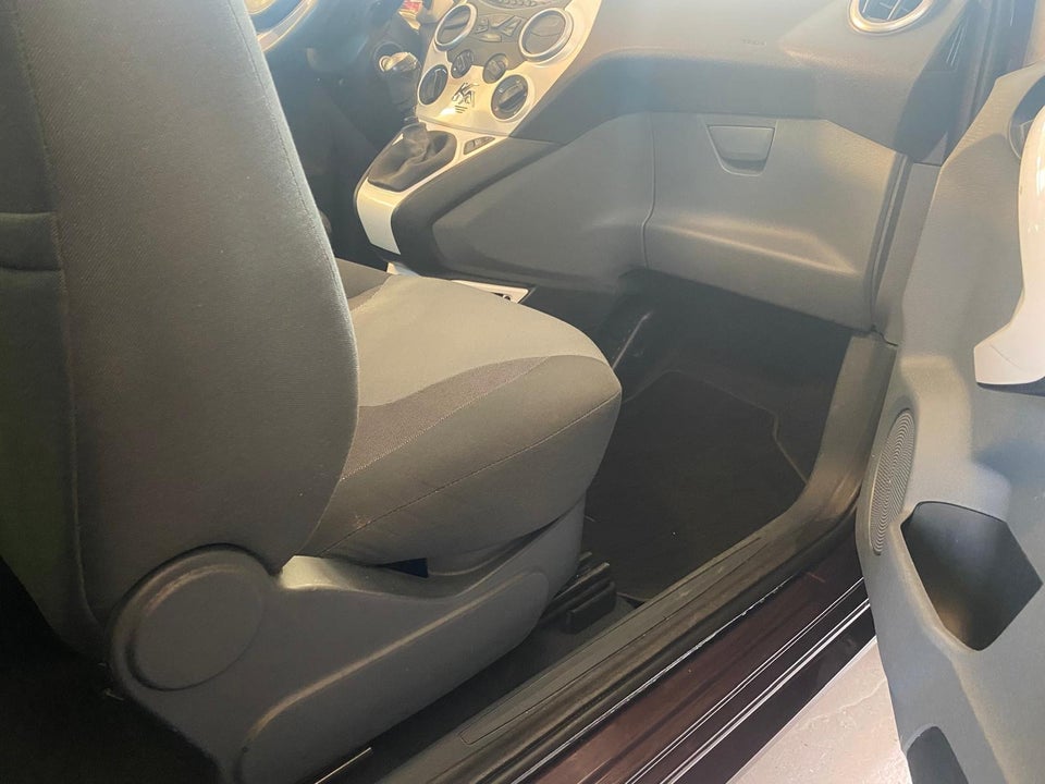 Ford Ka 1,2 Titanium 3d