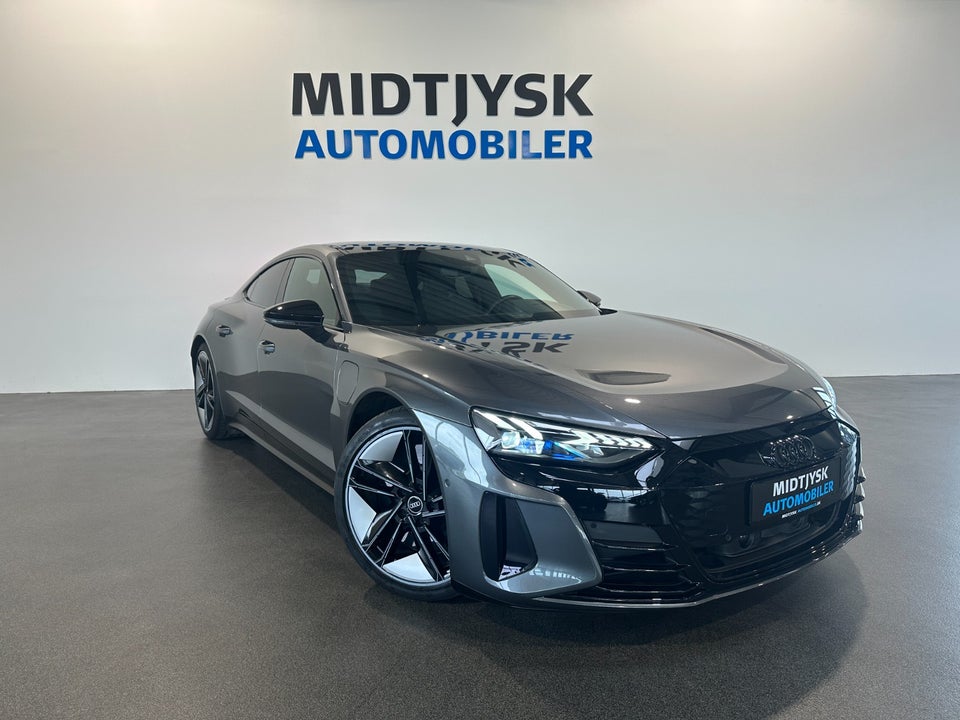 Audi e-tron GT quattro 4d