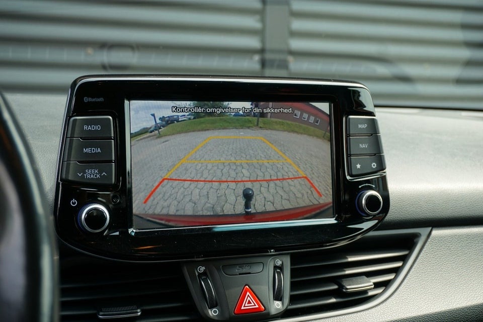 Hyundai i30 1,0 T-GDi Premium stc. 5d