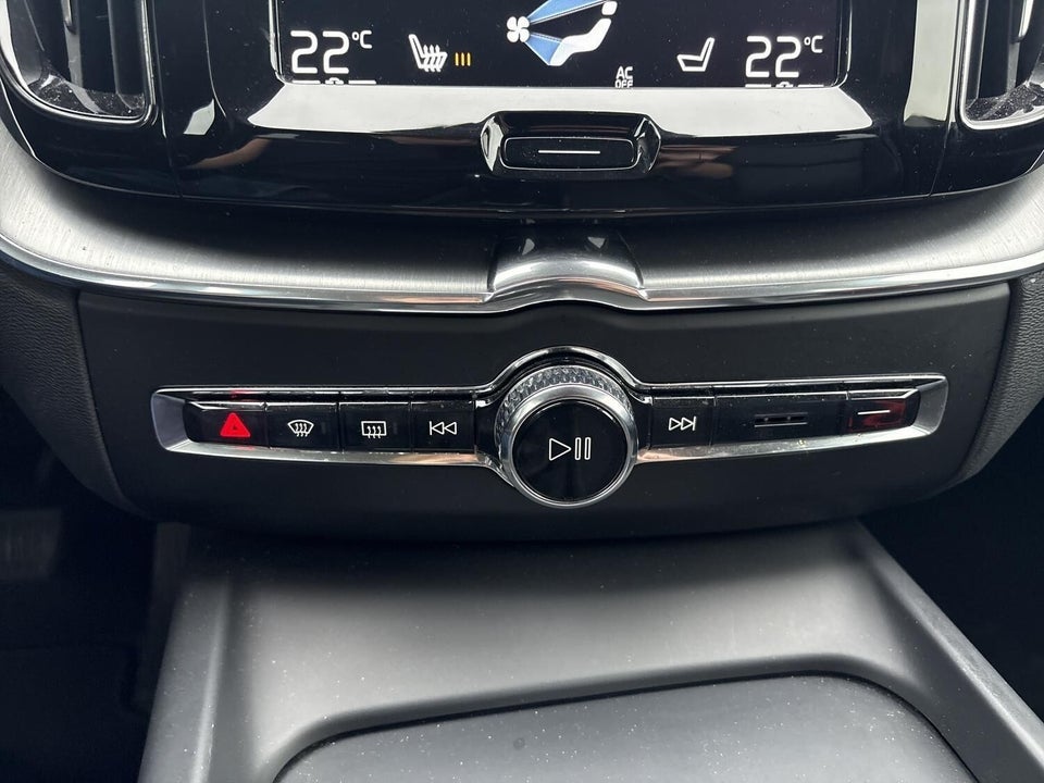 Volvo XC60 2,0 T4 190 Momentum aut. 5d