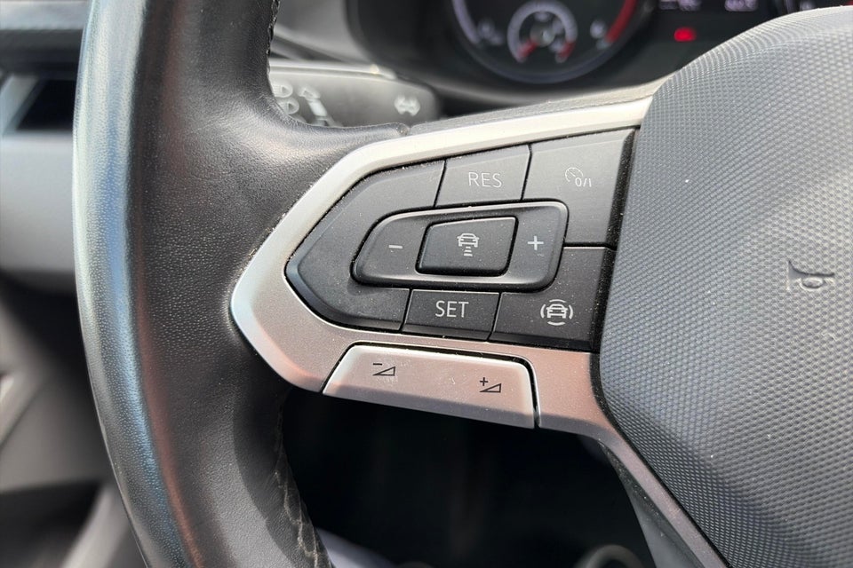 VW Transporter 2,0 TDi 110 Kassevogn lang