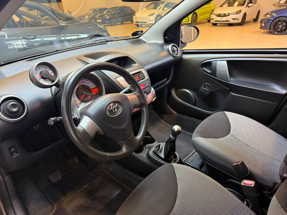 Toyota Aygo 1,0 VVT-i T2 Air 5d