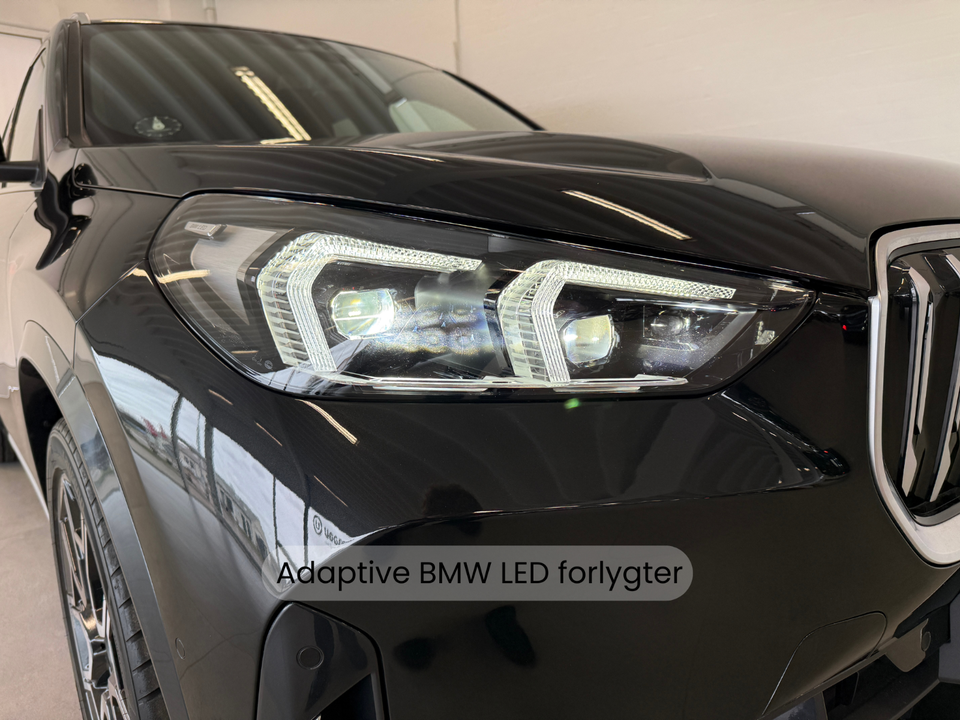 BMW iX1 xDrive30 X-Line 5d