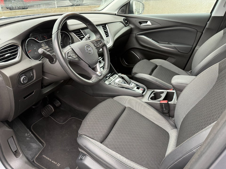 Opel Grandland X 1,6 Hybrid Ultimate aut. 5d