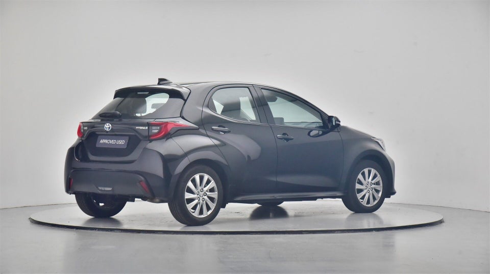 Toyota Yaris 1,5 Hybrid Active Tech+ e-CVT 5d