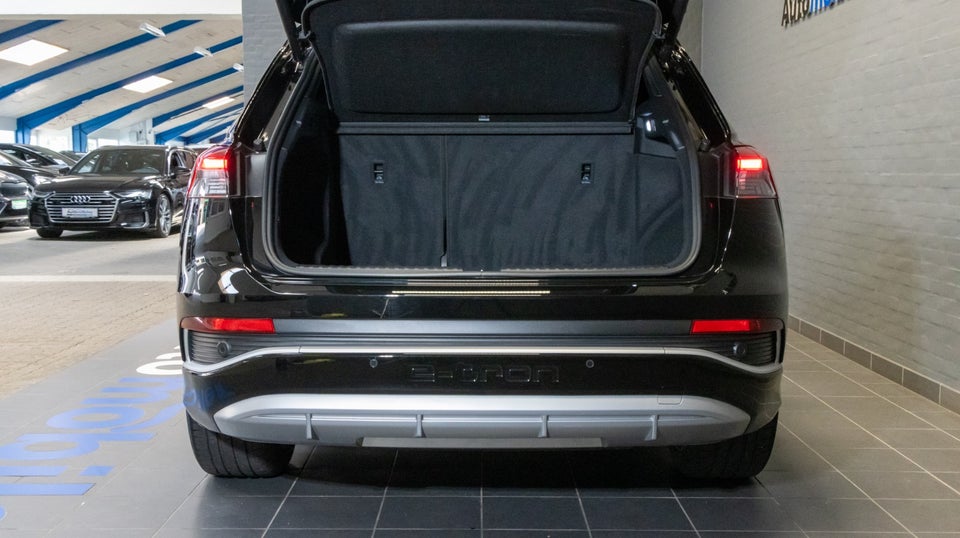 Audi Q4 e-tron 45 S-line 5d