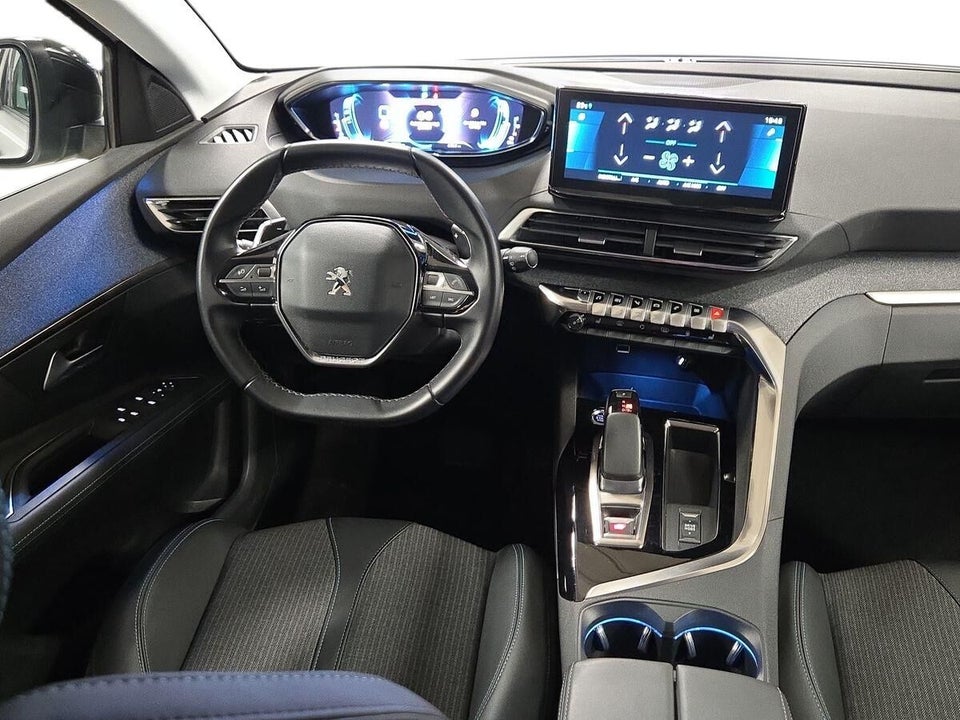 Peugeot 3008 1,6 Hybrid First Selection EAT8 5d