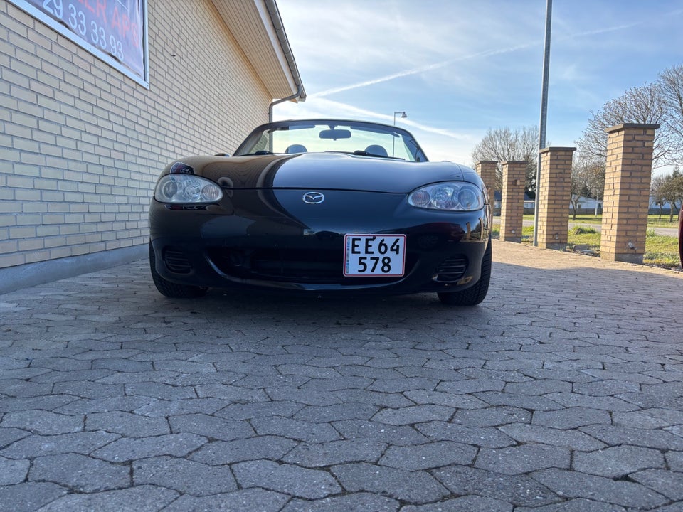 Mazda MX-5 1,6  2d