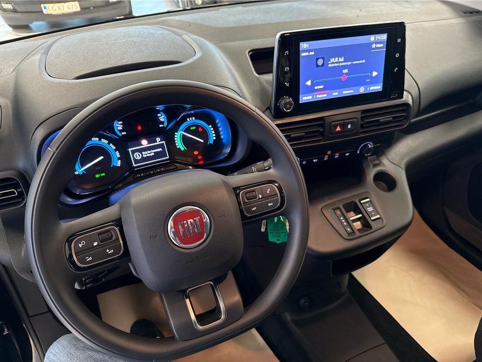 Fiat Doblò E 50 Launch 5d