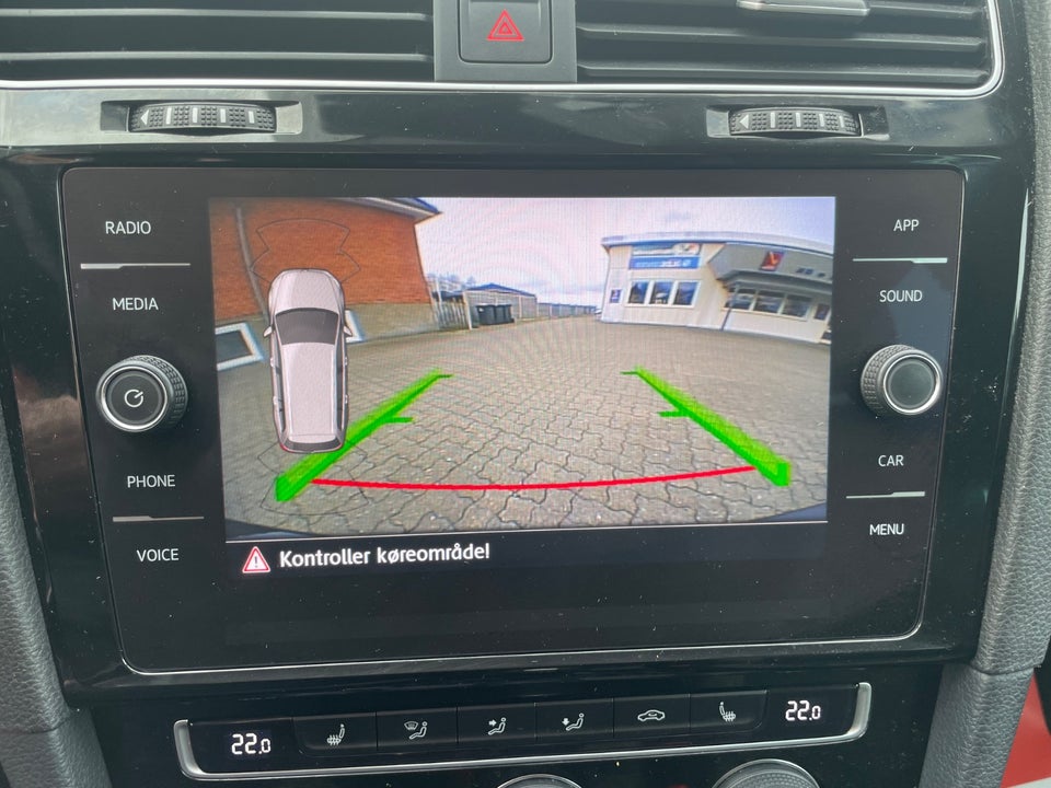 VW Golf VII 1,5 TSi 150 Highline Variant DSG 5d