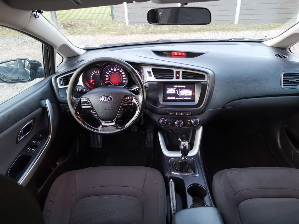 Kia Ceed 1,6 GDi Active+ SW 5d