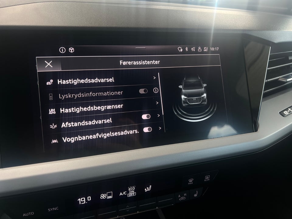 Audi Q4 e-tron 40 Advanced 5d