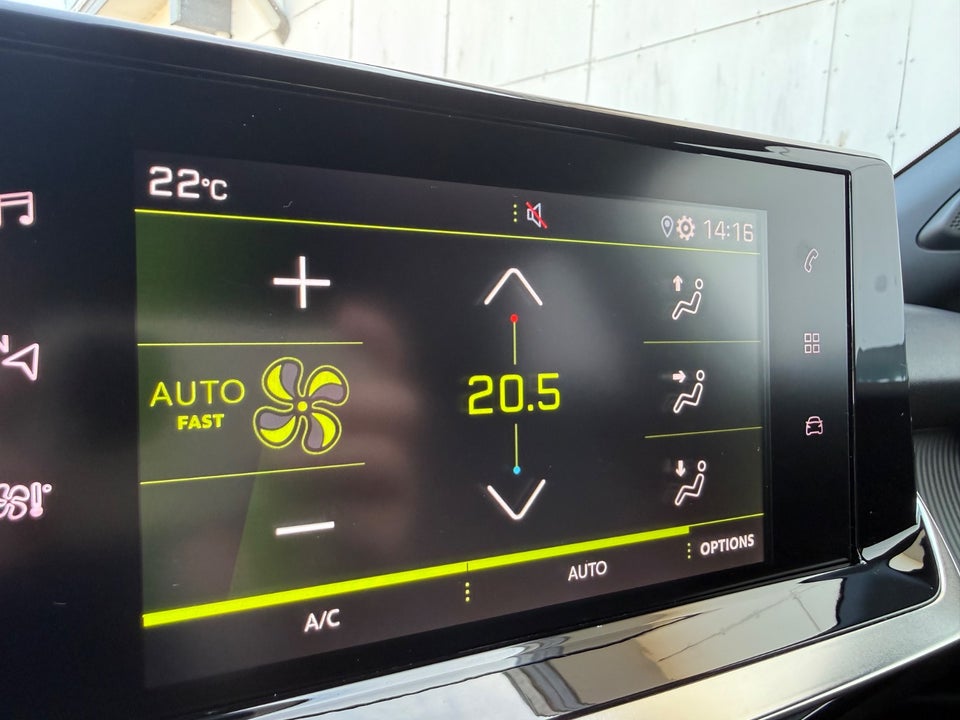 Peugeot 2008 1,2 PureTech 130 Allure Pack EAT8 Van 5d