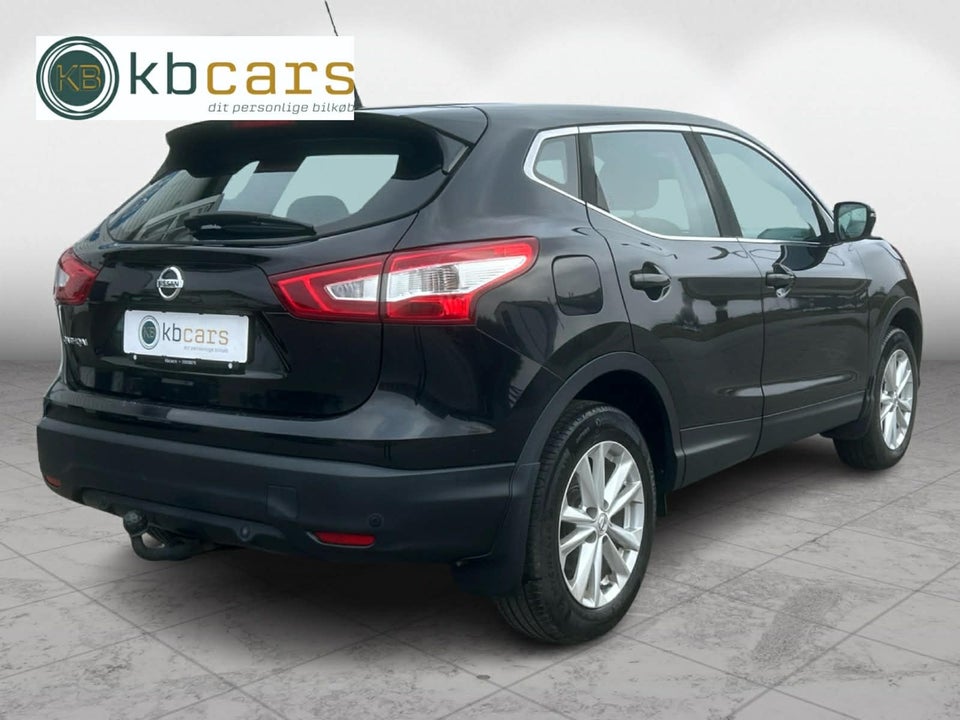 Nissan Qashqai 1,6 dCi 130 Tekna 5d