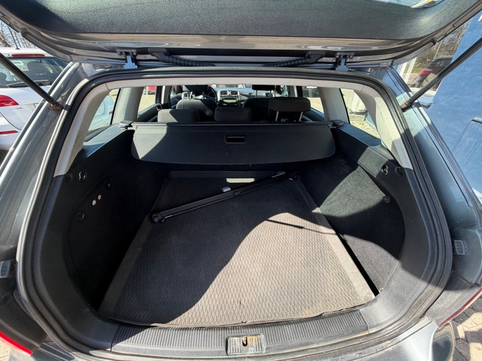 VW Golf VI 1,4 TSi 122 Comfortline Variant 5d