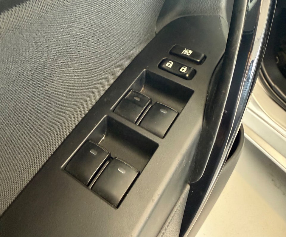 Toyota Auris 1,2 T T2 Comfort 5d