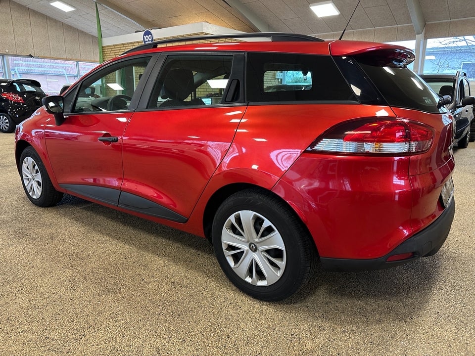 Renault Clio IV 1,2 16V Life Sport Tourer 5d