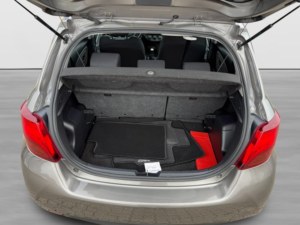 Toyota Yaris 1,0 VVT-i T2 5d