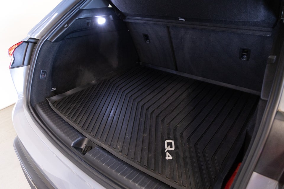 Audi Q4 e-tron 40 Advanced 5d