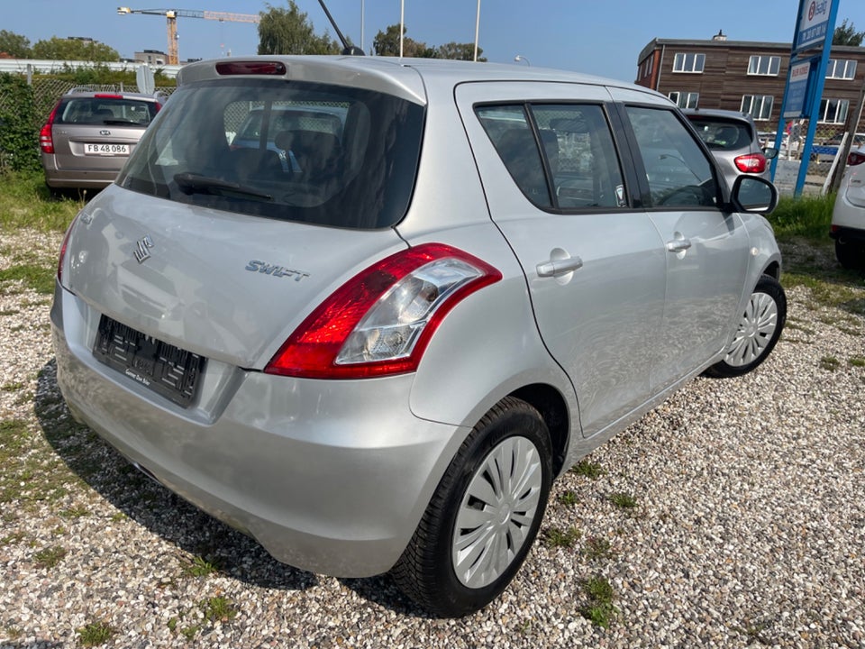 Suzuki Swift 1,2 Dualjet Action 5d