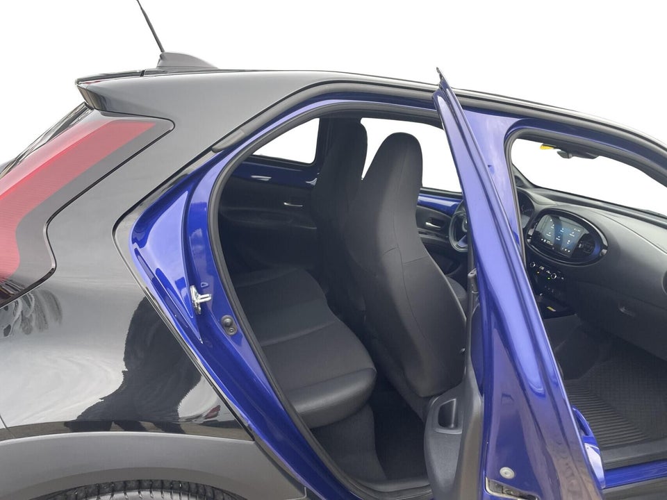 Toyota Aygo X 1,0 Envy s-CVT 5d