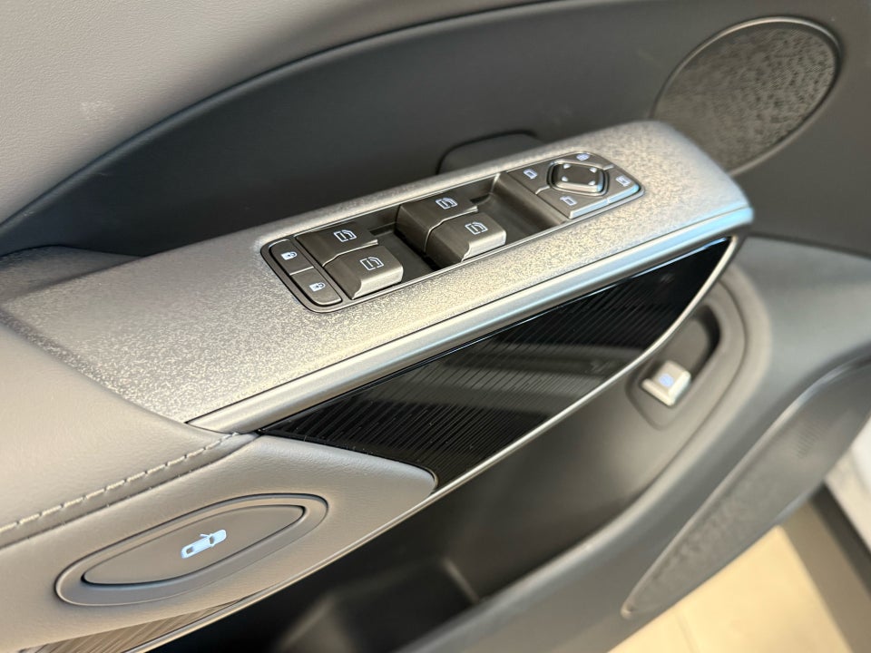 Hongqi EHS7 111 Exclusive 5d