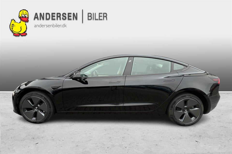 Tesla Model 3 Long Range AWD 4d