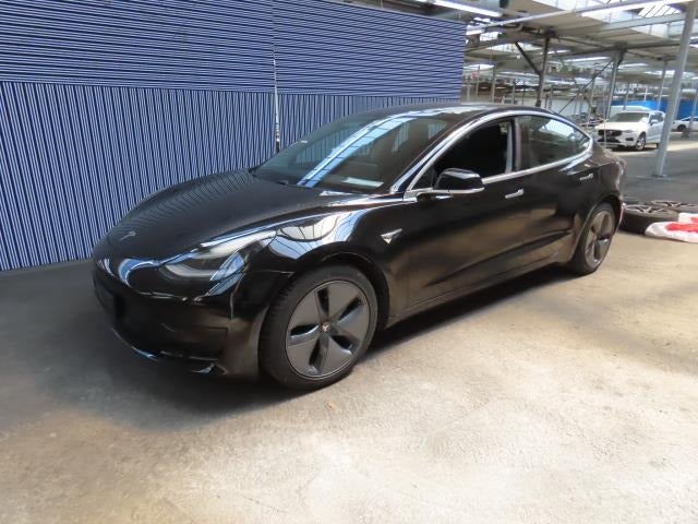 Tesla Model 3 Standard Range+ RWD 4d