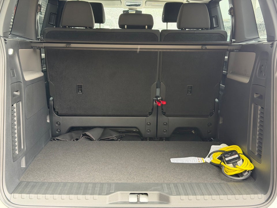 VW ID. Buzz 79 Pro SWB 5d