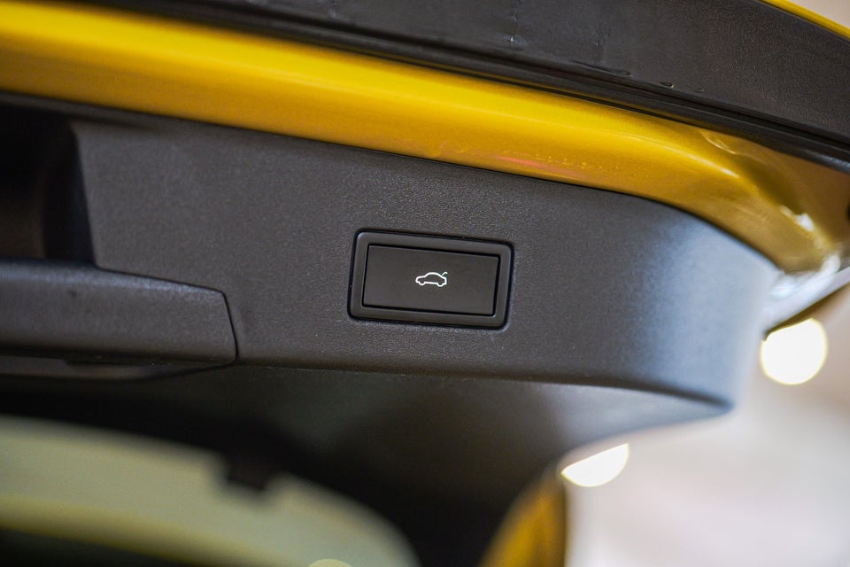 VW ID.4 77 Pro Performance Tech 5d