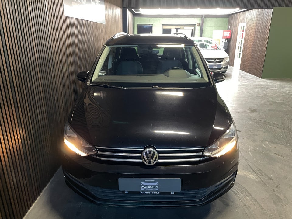 VW Touran 2,0 TDi 150 Comfortline DSG 7prs 5d
