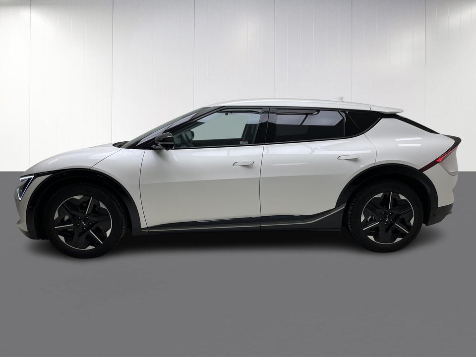 Kia EV6 84 Long Range Upgrade 5d