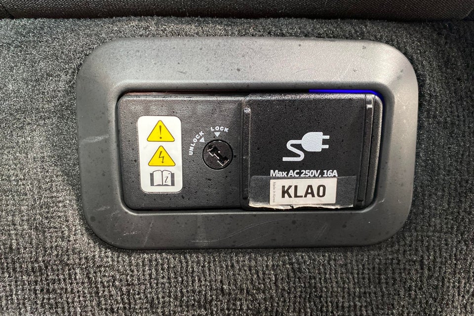Hyundai Ioniq 6 77 Essential 4d