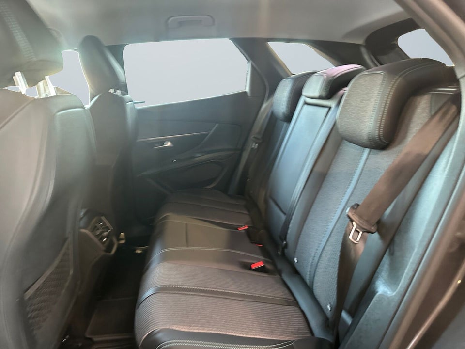 Peugeot 3008 1,6 Hybrid Allure Pack EAT8 5d