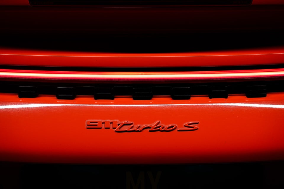 Porsche 911 Turbo S 3,8 Cabriolet PDK 2d