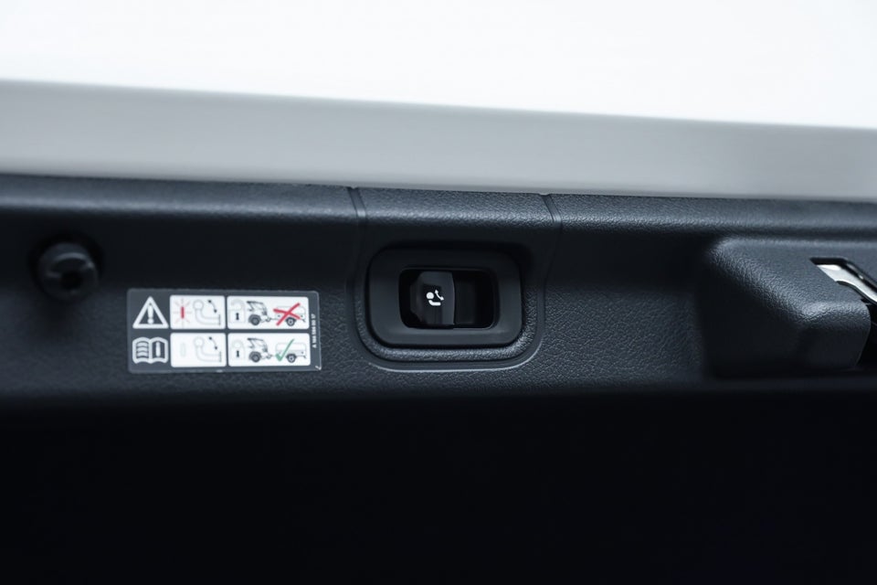 Mercedes EQE350+ AMG Line 4d