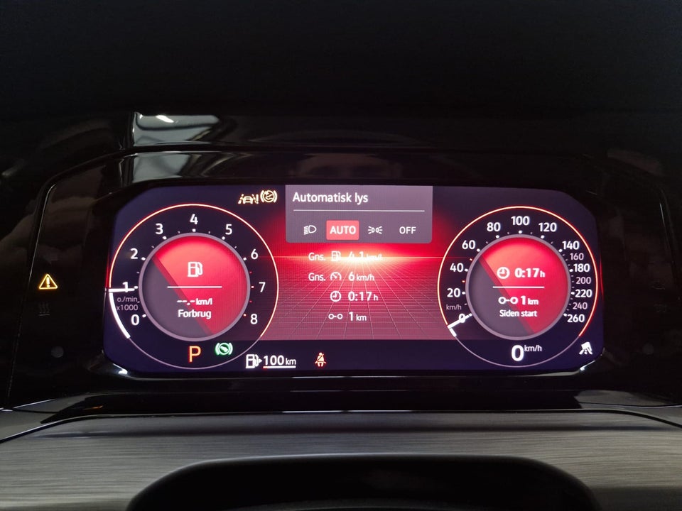 VW Golf VIII 1,5 eTSi 150 Style DSG 5d